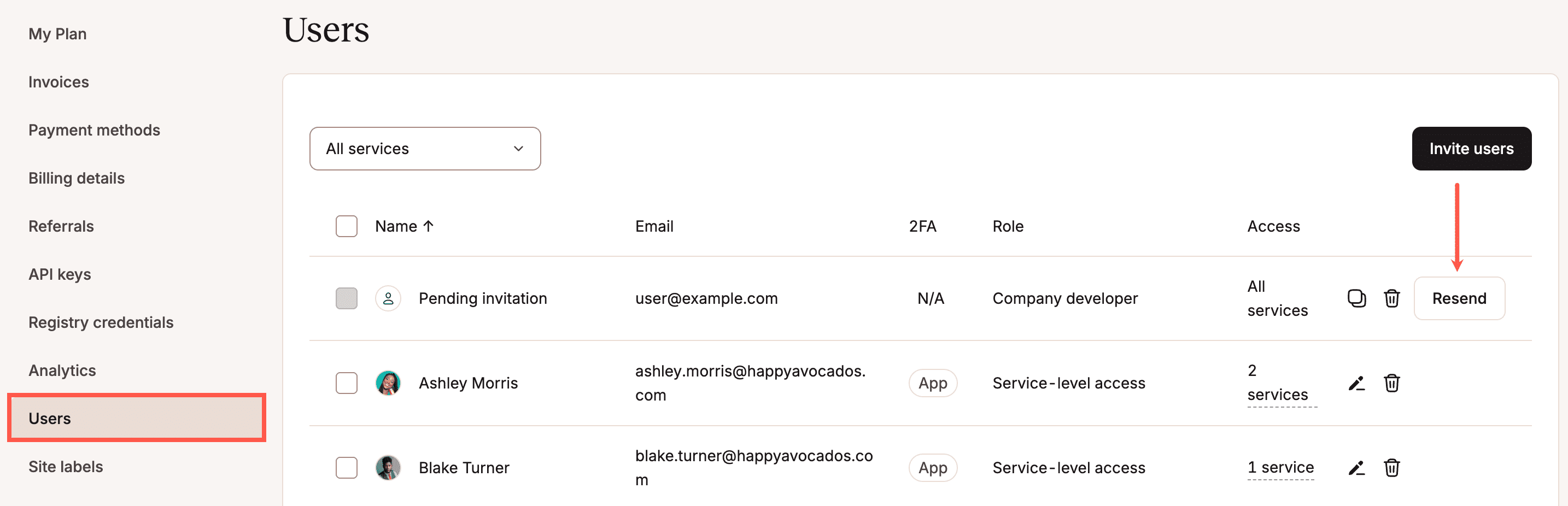 In afwachting zijnde bedrijfsuitnodiging voor gebruiker opnieuw verzenden in MyKinsta.