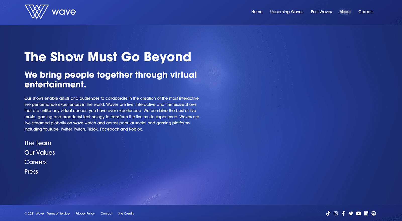 Navigation bars help spread out information on WaveXR’s About Us page.