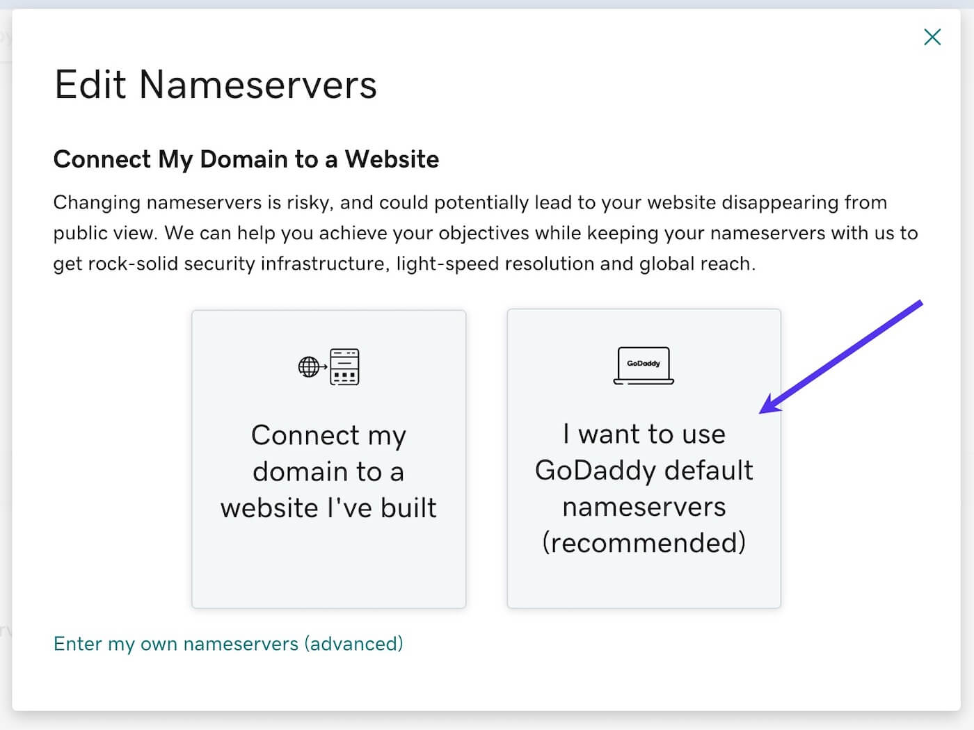   Verwende die GoDaddy Default Name Servers für DNS.
